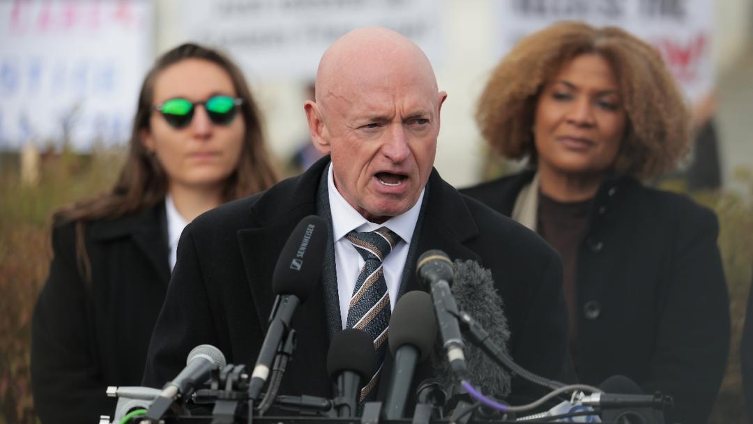 Pentagon Probes Mark Kelly Over Video Urging Troops to Refuse "Illegal Orders"