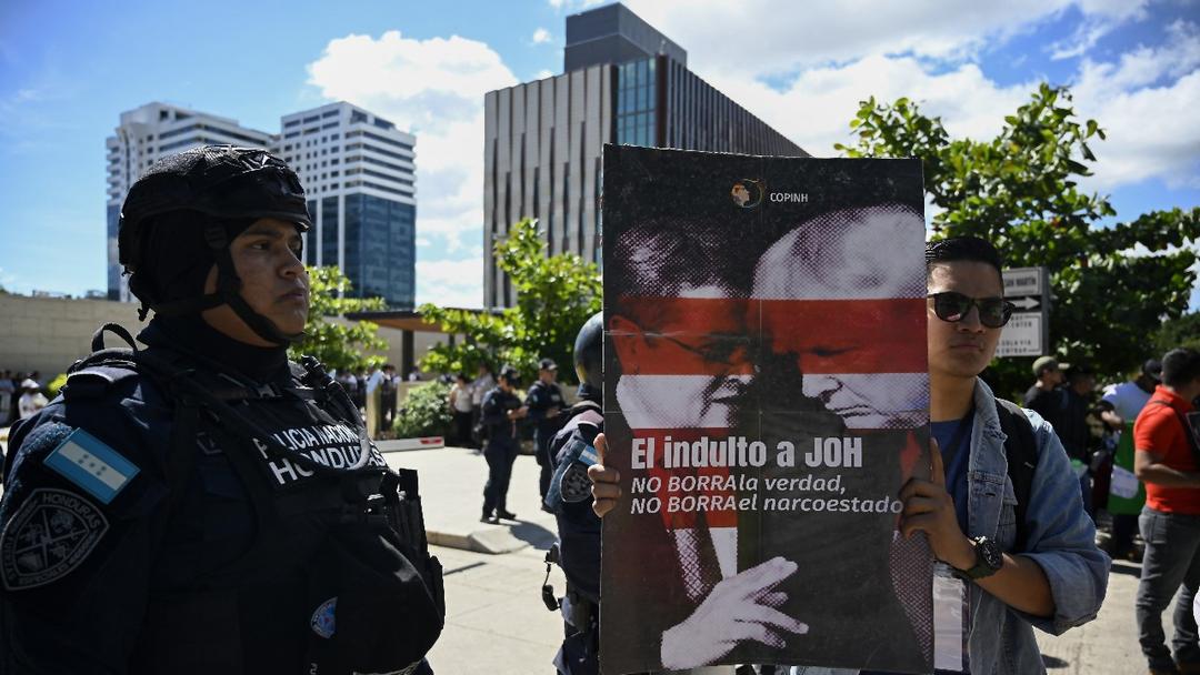 Honduras Asks Interpol to Execute Arrest Warrant for Trump-Pardoned Ex-President